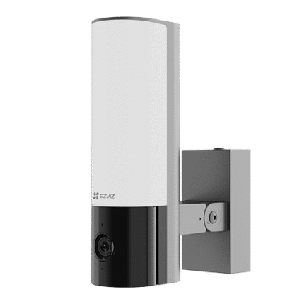EZVIZ EL3 3MP LED valgustiga pöördkaamera + numbrituvastus